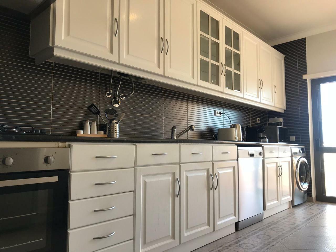 The Hoffy Beach Apartment Lagos Extérieur photo