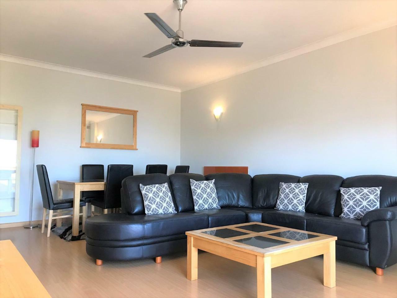 The Hoffy Beach Apartment Lagos Extérieur photo