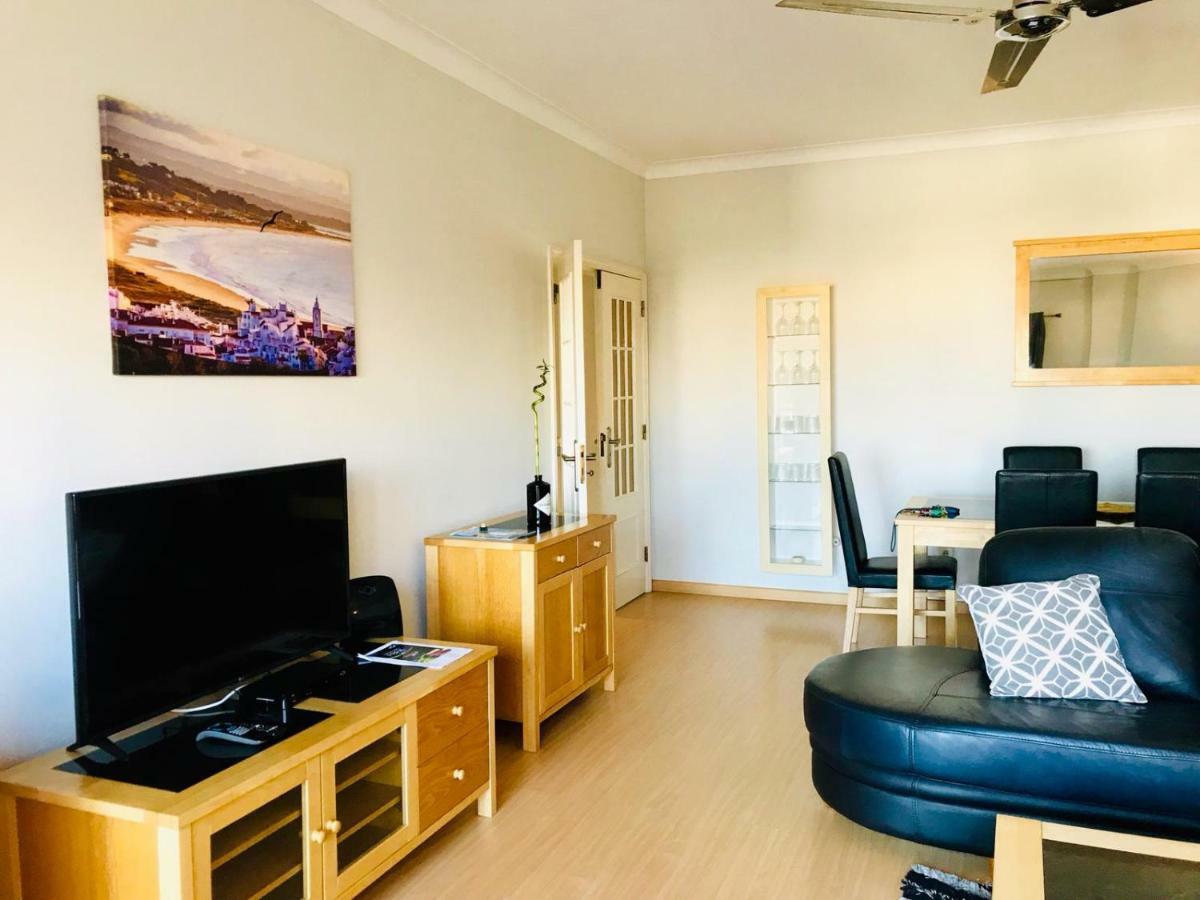 The Hoffy Beach Apartment Lagos Extérieur photo