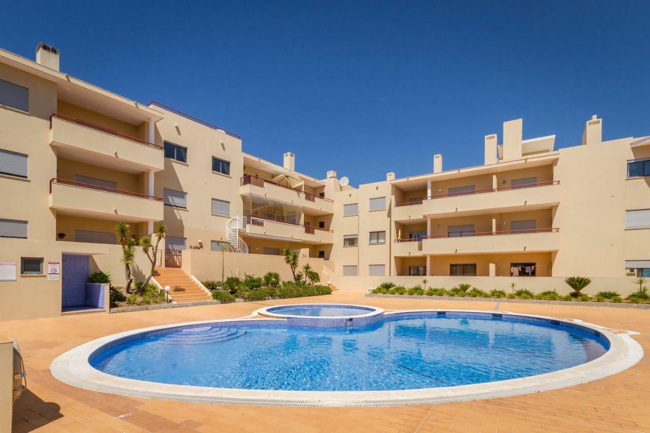 The Hoffy Beach Apartment Lagos Extérieur photo