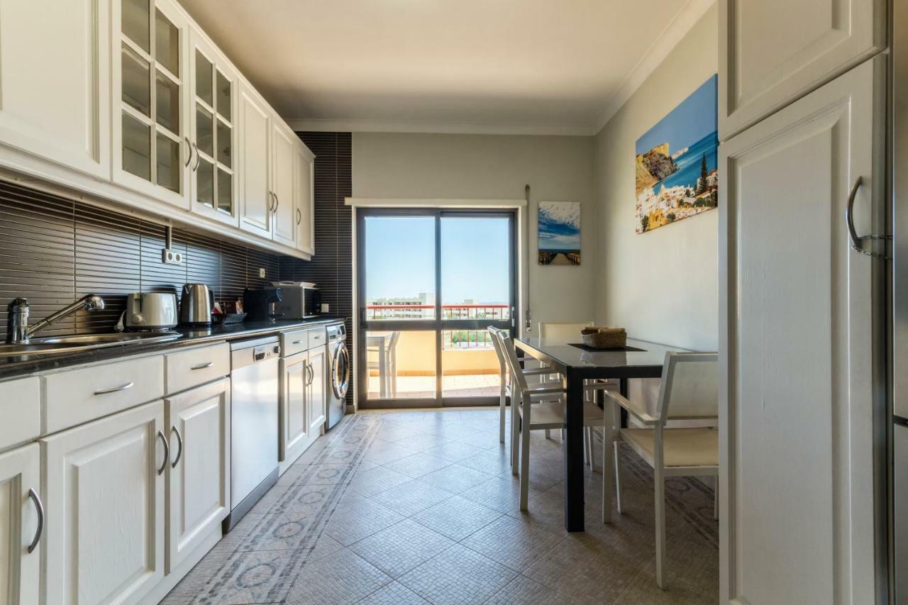 The Hoffy Beach Apartment Lagos Extérieur photo